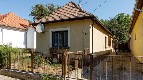 In der Nähe von dem beliebten Stadtteil von Hévíz, vom Weinberg 