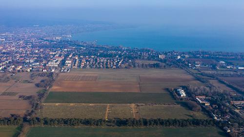 Hervorragende Investitionsmöglichkeit in Keszthely in der Nähe der Fenyves Allee 